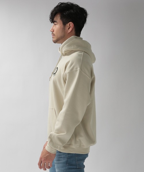 URBAN ISLAND SOCIETY(アーバンアイランドソサエティ)の「【URBAN ISLAND SOCIETY(アーバンアイランドソサエティ)】アイランドパーカー(パーカー・メンズ・スカイブルー/ブラック/アイボリー・MEDIUM/LARGE)」の6枚目の写真