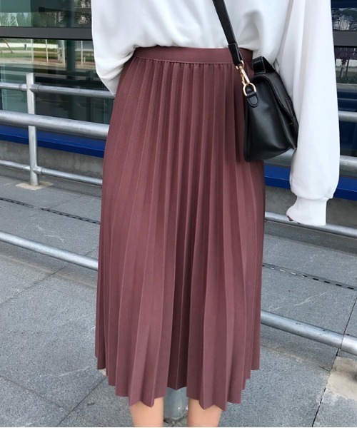 yuue' ( wear )（ユーイ）の「ウェストストレッチ ロングプリーツスカート（スカート・レディース・ブラック/ブラウン/アイボリー・FREE）」の8枚目の写真