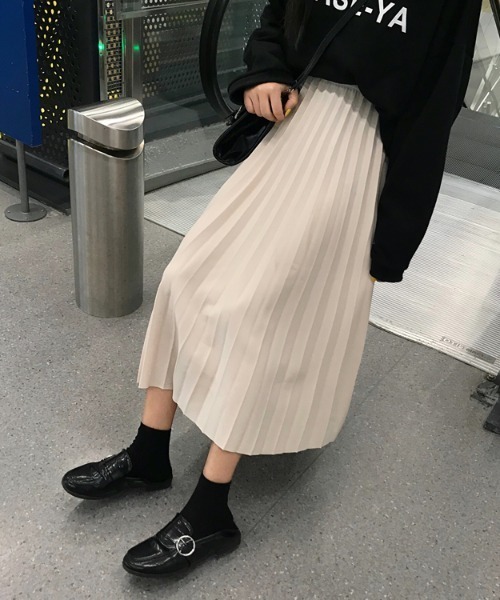 yuue' ( wear )（ユーイ）の「ウェストストレッチ ロングプリーツスカート（スカート・レディース・ブラック/ブラウン/アイボリー・FREE）」の10枚目の写真