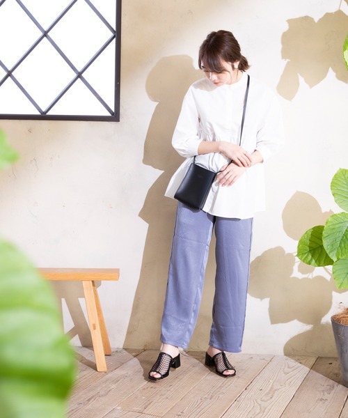 menue（メヌエ）の「スクエアトゥ5cm太ヒールミュールサンダル（サンダル・レディース・ブラック系その他/パイソン/グレイッシュベージュ/ブラック/ベージュ系その他・LL/M/S/L/XXS/3L/XS）」の20枚目の写真