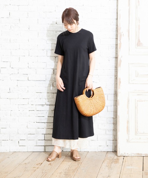 menue（メヌエ）の「スクエアトゥ5cm太ヒールミュールサンダル（サンダル・レディース・ブラック系その他/パイソン/グレイッシュベージュ/ブラック/ベージュ系その他・LL/M/S/L/XXS/3L/XS）」の21枚目の写真