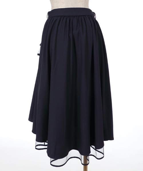 axes femme（アクシーズファム）の「パイピングチュールフリル