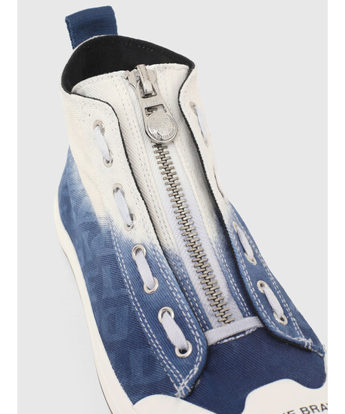 DIESEL(ディーゼル)の「メンズ デグラデ ロゴデニム スニーカー(スニーカー・メンズ・ブラック/ネイビー・40/43/44/41/42)」の5枚目の写真