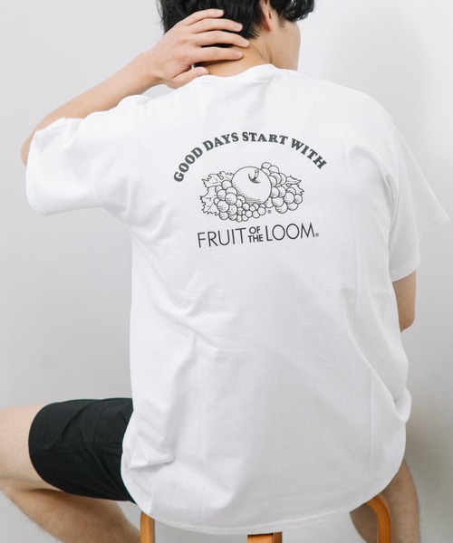 FRUIT OF THE LOOM(フルーツオブザルーム)の「プリントTee / Tシャツ / 半袖 / バック / ロゴ / プリント / ワンポイント / カジュアル / ユニセックス(Tシャツ/カットソー・メンズ・A/C/E/G/I/K/M/O/Q/S/B/D/F/H/J/L/N/P/R/T・M/L/XL/S)」の2枚目の写真