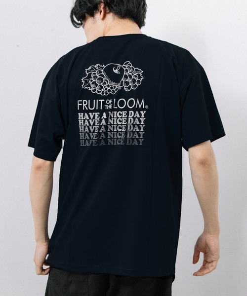 FRUIT OF THE LOOM(フルーツオブザルーム)の「プリントTee / Tシャツ / 半袖 / バック / ロゴ / プリント / ワンポイント / カジュアル / ユニセックス(Tシャツ/カットソー・メンズ・A/C/E/G/I/K/M/O/Q/S/B/D/F/H/J/L/N/P/R/T・M/L/XL/S)」の9枚目の写真