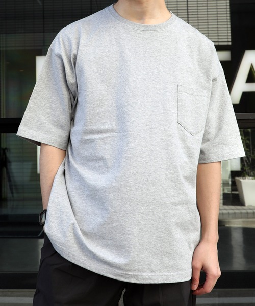 United Athle(ユナイテッドアスレ)の「United Athle/ユナイテッドアスレ 5.6オンス ビッグシルエットTシャツ 5008(Tシャツ/カットソー・メンズ・ホワイト/ブラック/ベージュ/ネイビー/グレー・MEDIUM/X-LARGE/LARGE/SMALL)」の4枚目の写真