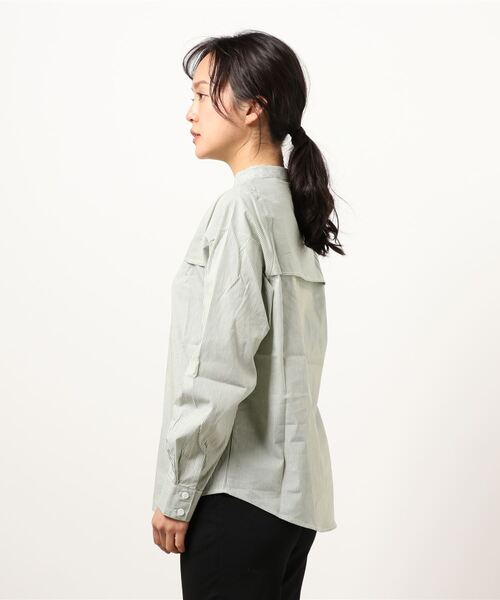 koe(コエ)の「前ヨーク付バンドカラーシャツ*(シャツ/ブラウス・レディース・ミント/ベージュ/サックスブルー・FREE)」の4枚目の写真