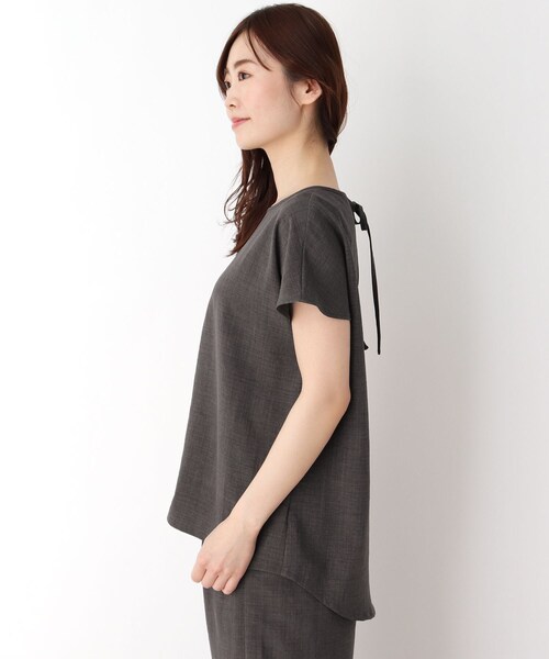 pink adobe(ピンクアドベ)の「◆【M-LL】【洗える】リネンライク バックリボン ブラウス(シャツ/ブラウス・レディース・チャコールグレー/カーキ/ナチュラル/ライトパープル・40/38/42)」の7枚目の写真