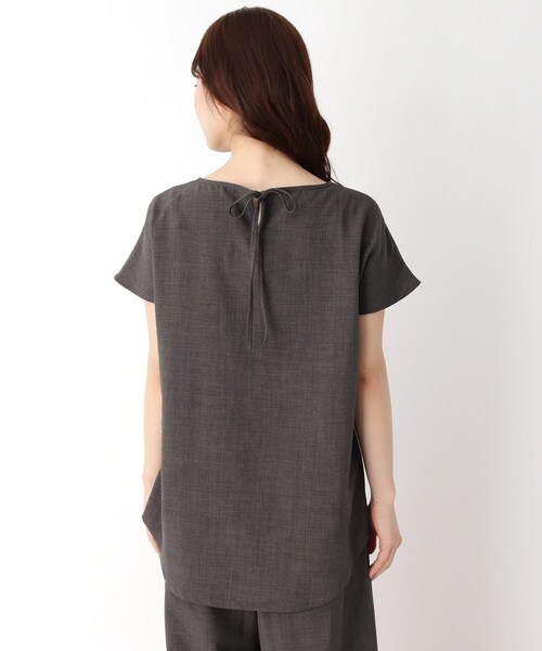 pink adobe(ピンクアドベ)の「◆【M-LL】【洗える】リネンライク バックリボン ブラウス(シャツ/ブラウス・レディース・チャコールグレー/カーキ/ナチュラル/ライトパープル・40/38/42)」の6枚目の写真