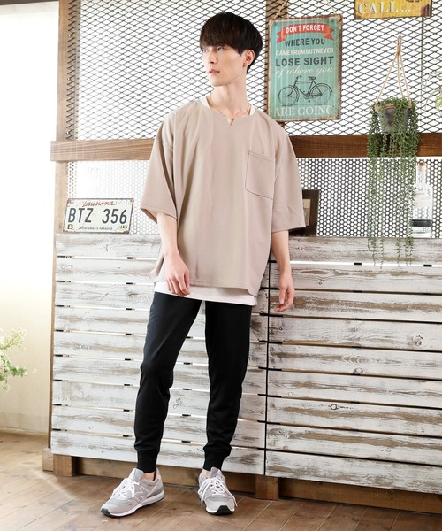 TopIsm（トップイズム）の「アンサンブル 半袖キーネック梨地ワイドカットソー&ロングタンクトップ（アンサンブル・メンズ・ホワイト/グレー系その他/ブラウン/ベージュ/ブラック・M/L）」の16枚目の写真