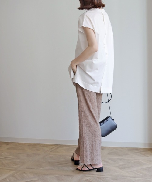 HER CLOSET(ハークローゼット)の「【shemoshelly】ドライタッチコットンバックスリットボタンフレンチスリーブ半袖プルオーバー(Tシャツ/カットソー・レディース・ブラック/オフホワイト/ピンク/ブルー/モカ・M)」の12枚目の写真