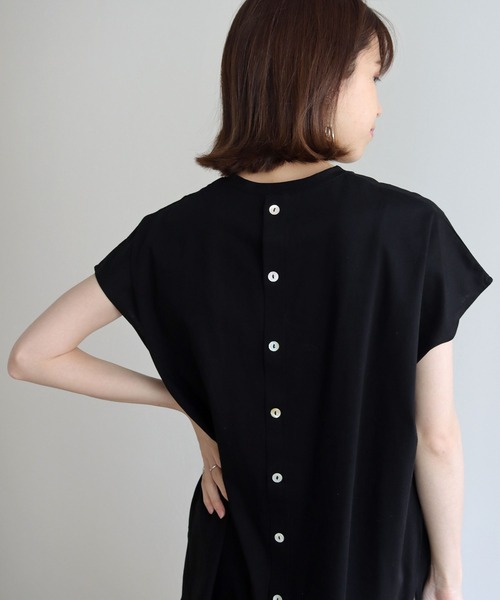 HER CLOSET(ハークローゼット)の「【shemoshelly】ドライタッチコットンバックスリットボタンフレンチスリーブ半袖プルオーバー(Tシャツ/カットソー・レディース・ブラック/オフホワイト/ピンク/ブルー/モカ・M)」の13枚目の写真