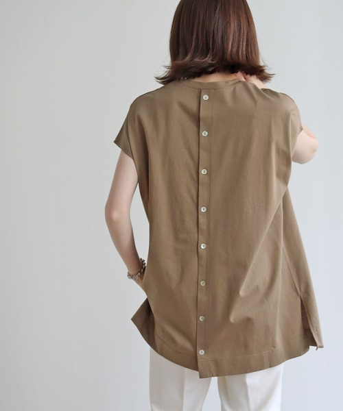 HER CLOSET(ハークローゼット)の「【shemoshelly】ドライタッチコットンバックスリットボタンフレンチスリーブ半袖プルオーバー(Tシャツ/カットソー・レディース・ブラック/オフホワイト/ピンク/ブルー/モカ・M)」の20枚目の写真