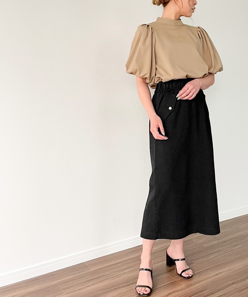 JUNOAH（ジュノア）の「バックリボンパフスリーブブラウス