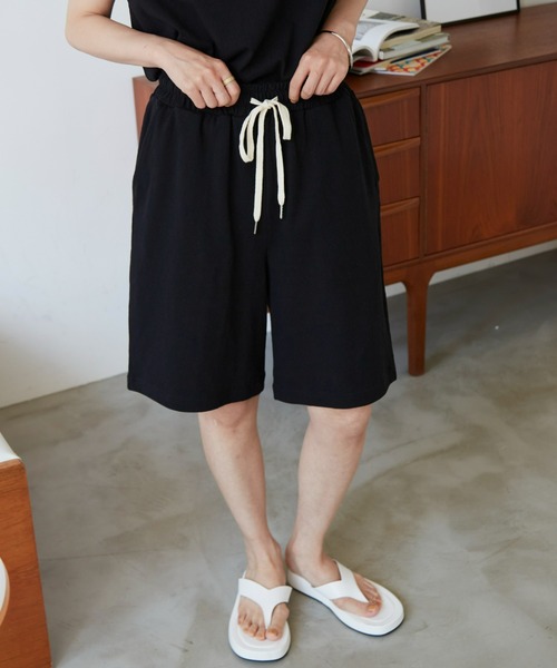 Auntie Rosa Holiday(アンティローザホリデー)の「ヘヴィーウェイトコットンショートパンツ(その他パンツ・レディース・ベージュ/ブラック/モカ/マスタード/グリーン/ナチュラル・FREE/SMALL)」の1枚目の写真