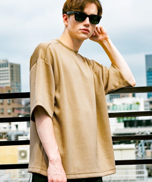 8(eight)(エイト)の「接触冷感COOLTシャツ(Tシャツ/カットソー・メンズ・ベージュ/ピンク/テラコッタ/パープル/ブルー/ホワイト/サックスブルー/ブラック/グレー/マスタード・X-LARGE/SMALL/MEDIUM/LARGE)」の5枚目の写真