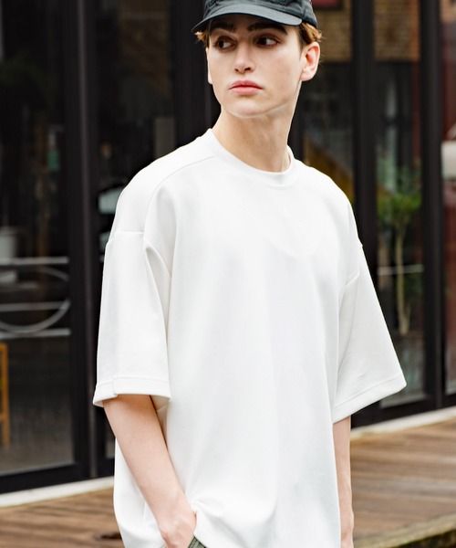 8(eight)(エイト)の「接触冷感COOLTシャツ(Tシャツ/カットソー・メンズ・ベージュ/ピンク/テラコッタ/パープル/ブルー/ホワイト/サックスブルー/ブラック/グレー/マスタード・X-LARGE/SMALL/MEDIUM/LARGE)」の11枚目の写真