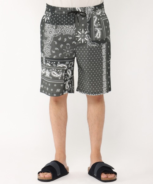 ikka(イッカ)の「ストレッチバンダナプリントショーツ(その他パンツ・メンズ・チャコールグレー/ブラウン・M/L)」の13枚目の写真