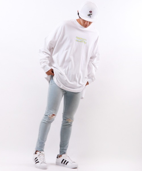 RE730（アールイーセブンサーティー）の「RE730 モンスターシルエット ロングスリーブ Tシャツ（Tシャツ/カットソー・メンズ・ホワイト×ブルー/ブラック×ホワイト/ブラック×ライム/ホワイト×イエロー・M/L）」の6枚目の写真