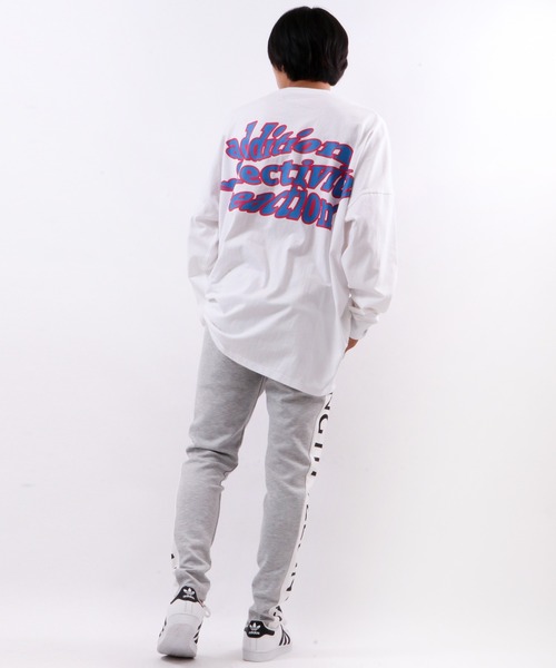 RE730（アールイーセブンサーティー）の「RE730 モンスターシルエット ロングスリーブ Tシャツ（Tシャツ/カットソー・メンズ・ホワイト×ブルー/ブラック×ホワイト/ブラック×ライム/ホワイト×イエロー・M/L）」の11枚目の写真