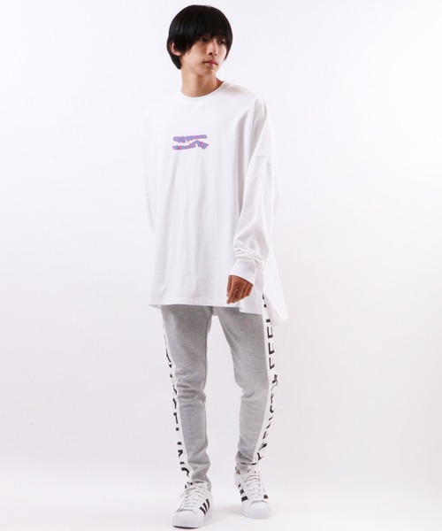 RE730（アールイーセブンサーティー）の「RE730 モンスターシルエット ロングスリーブ Tシャツ（Tシャツ/カットソー・メンズ・ホワイト×ブルー/ブラック×ホワイト/ブラック×ライム/ホワイト×イエロー・M/L）」の20枚目の写真