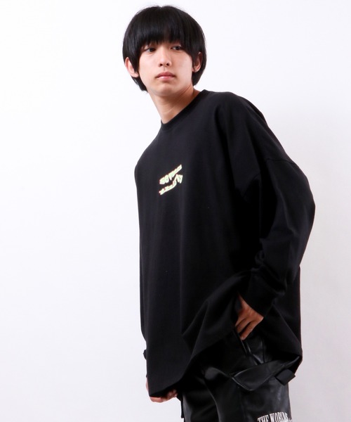 RE730（アールイーセブンサーティー）の「RE730 モンスターシルエット ロングスリーブ Tシャツ（Tシャツ/カットソー・メンズ・ホワイト×ブルー/ブラック×ホワイト/ブラック×ライム/ホワイト×イエロー・M/L）」の13枚目の写真