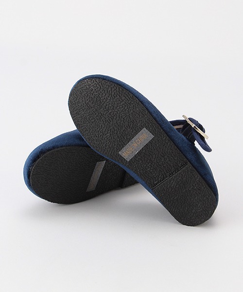 petit main(プティマイン)の「ベロアワンストラップシューズ(バレエシューズ・キッズ・ネイビー/ベージュ/ワインレッド・14cm/17cm/16cm/19cm/18cm/15cm)」の12枚目の写真