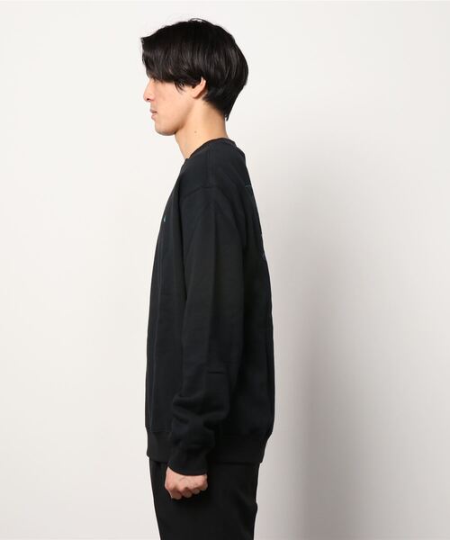 VOLCOM（ボルコム）の「VOLCOM/ボルコム ルーズシルエット バックプリントスウェット A4632105（スウェット・メンズ・ブラック・S/M/L/XL）」の3枚目の写真