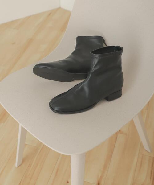 SENSE OF PLACE by URBAN RESEARCH（センスオブプレイスバイアーバンリサーチ）の「スクエアトウセンターシームストレッチローブーツ（その他シューズ・レディース・ブラック/ブラウン/グレー/アイボリー/ブラウン系その他・SMALL/MEDIUM/LARGE）」の2枚目の写真
