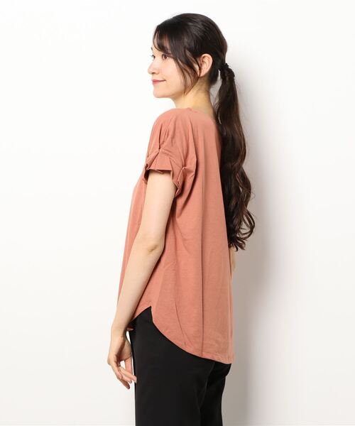 Lugnoncure（ルノンキュール）の「袖タックTシャツ（Tシャツ/カットソー・レディース・ブラック/キナリ/オレンジ・ﾌﾘ-）」の4枚目の写真