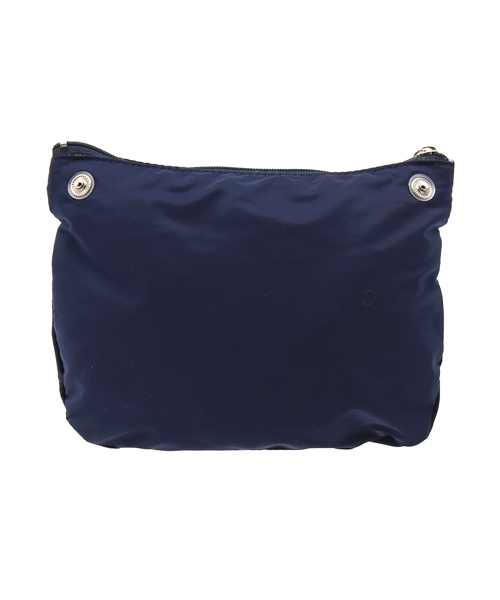 LBC（エルビーシー）の「レジスタントソレイユショルダー（ショルダーバッグ・レディース・ブラック/レッド/ネイビー/ベージュ/イエロー/オフホワイト/グレー/ワインレッド・ONE SIZE）」の18枚目の写真