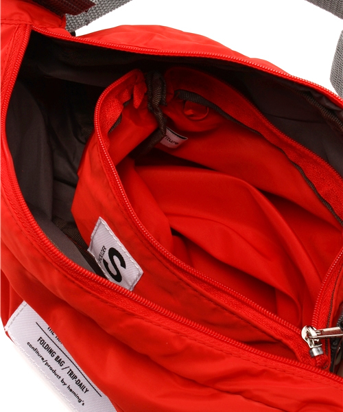 LBC（エルビーシー）の「レジスタントソレイユショルダー（ショルダーバッグ・レディース・ブラック/レッド/ネイビー/ベージュ/イエロー/オフホワイト/グレー/ワインレッド・ONE SIZE）」の12枚目の写真