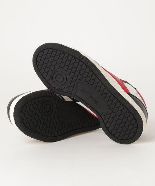 Reebok（リーボック）の「クラブシー 85 / Club C Mid II（スニーカー・メンズ・オフホワイト/ホワイト系その他・27.0cm/22.5cm/25.5cm/27.5cm/25.0cm/28.0cm/24.0cm/23.5cm/28.5cm/23.0cm/26.5cm/26.0cm/29.0cm/24.5cm）」の4枚目の写真