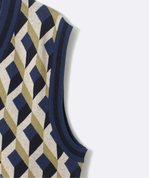 one way（ワンウェイ）の「【oneway Jeans】スクエア柄ニットベスト（ベスト・レディース・ブラック/ライトブルー/パープル・FREE）」の4枚目の写真