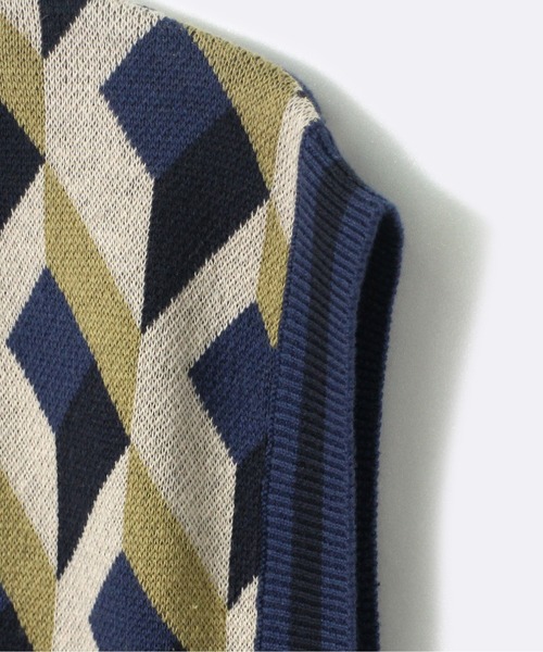 one way（ワンウェイ）の「【oneway Jeans】スクエア柄ニットベスト（ベスト・レディース・ブラック/ライトブルー/パープル・FREE）」の6枚目の写真