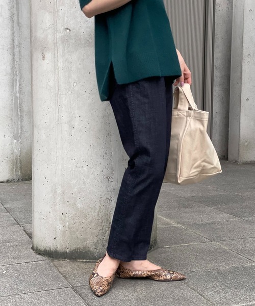 un dix cors（アンディコール）の「低身長/高身長サイズ有　イージーデニムテーパードパンツ（デニムパンツ・レディース・ブルー/ネイビー・34/36/38/40）」の3枚目の写真