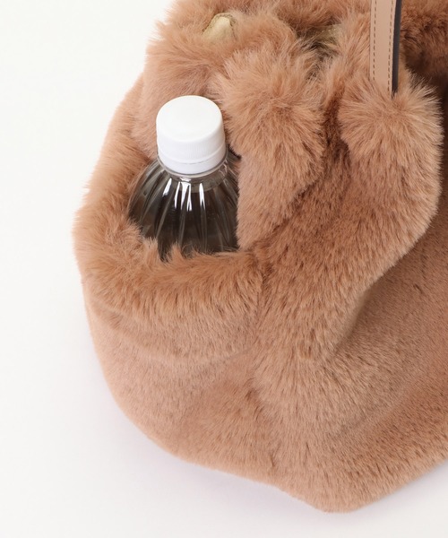 ikka（イッカ）の「エコファー2WAY Wポケットトートバッグ（ショルダーバッグ・レディース・オフホワイト/ブラウン/ピンク/ダークグリーン・FREE）」の12枚目の写真