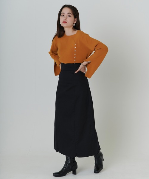 TINA：JOJUN（ティーナジョジュン）の「飾り釦付き ニット TINA：JOJUN（ニット/セーター・レディース・アイボリー/マスタード/ミント・M）」の14枚目の写真