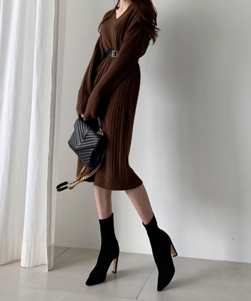 Doula Doula（ドゥーラドゥーラ）の「Vネックリブニットワンピース（ワンピース・レディース・オフホワイト/ブラウン/ブラック・FREE）」の7枚目の写真