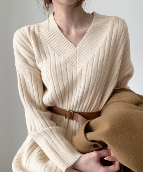 Doula Doula（ドゥーラドゥーラ）の「Vネックリブニットワンピース（ワンピース・レディース・オフホワイト/ブラウン/ブラック・FREE）」の11枚目の写真