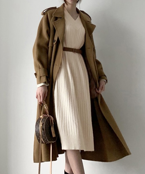 Doula Doula（ドゥーラドゥーラ）の「Vネックリブニットワンピース（ワンピース・レディース・オフホワイト/ブラウン/ブラック・FREE）」の12枚目の写真