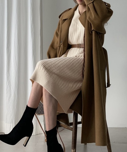 Doula Doula（ドゥーラドゥーラ）の「Vネックリブニットワンピース（ワンピース・レディース・オフホワイト/ブラウン/ブラック・FREE）」の16枚目の写真