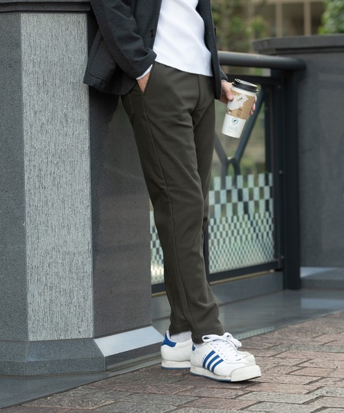 Blue Standard (ブルースタンダード)の「【BLUE STANDARD/ブルースタンダード】裏シャギー素材であたたかいカラーイージーパンツ 暖パン(その他パンツ・メンズ・ベージュ/チャコールグレー/カーキ/ブラック・X-LARGE/MEDIUM/LARGE/SMALL)」の4枚目の写真