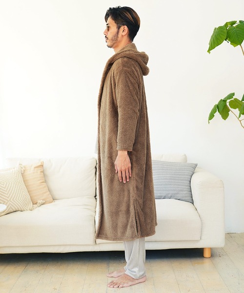 jiggys shop(ジギーズショップ)の「【着る毛布】 ボアフード ルームウエア コーディガン (男女兼用)(ルームウェア/パジャマ・メンズ・ブラウン系その他/ネイビー/モカ/ブラック/チャコールグレー・FREE)」の10枚目の写真