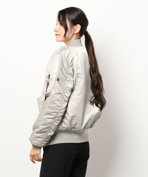 Alpha Industries（アルファインダストリーズ）の「ALPHA INDUSTRIES ５９’ＭＡー１（MA-1・レディース・グレー系その他・S）」の3枚目の写真
