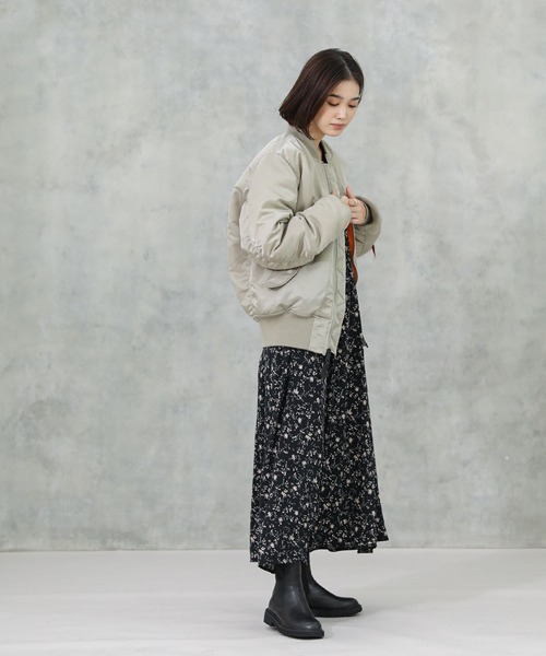 Alpha Industries（アルファインダストリーズ）の「ALPHA INDUSTRIES ５９’ＭＡー１（MA-1・レディース・グレー系その他・S）」の8枚目の写真