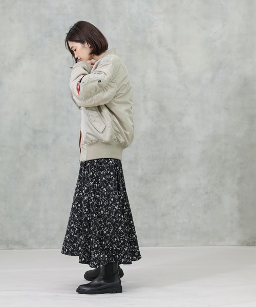 Alpha Industries（アルファインダストリーズ）の「ALPHA INDUSTRIES ５９’ＭＡー１（MA-1・レディース・グレー系その他・S）」の11枚目の写真