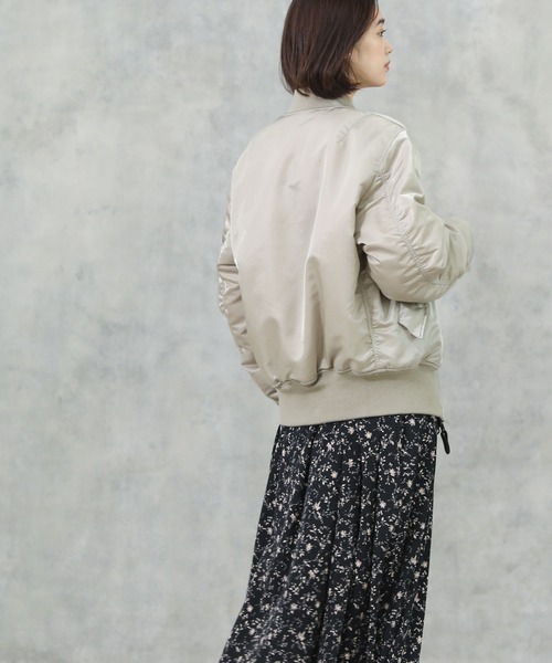 Alpha Industries（アルファインダストリーズ）の「ALPHA INDUSTRIES ５９’ＭＡー１（MA-1・レディース・グレー系その他・S）」の16枚目の写真