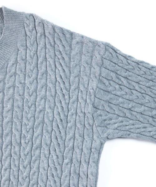 SAISON DE PAPILLON(セゾンドパピヨン)の「ケーブル編みVネックニットワンピース(ワンピース・レディース・ベージュ/アイボリー/グレー・S/L/M)」の8枚目の写真