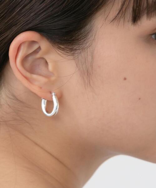 CITEN（シテン）の「＜CITEN（シテン）＞ぷっくり フープピアス（ピアス（両耳用）・レディース・ゴールド/シルバー・FREE）」の4枚目の写真